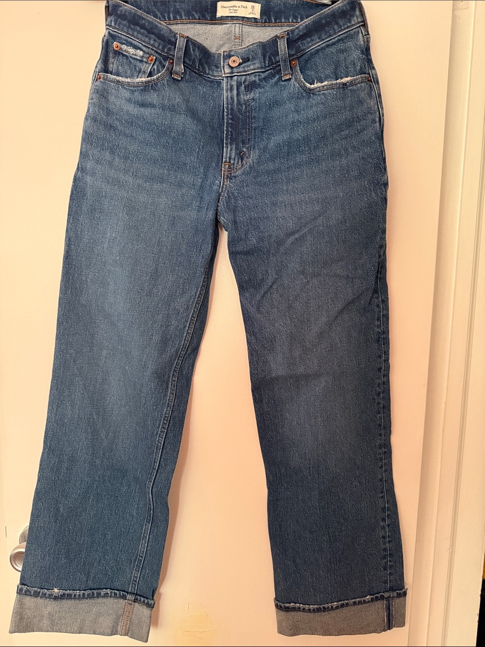 Abercrombie & Fitch The Baggy Low Rise Blue Denim Cuffed Jeans